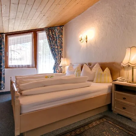 Hotel Gisela 4*